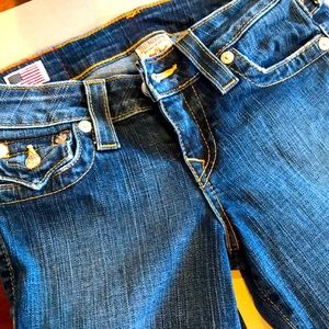 True Religion Becky Bootcut Jeans, no rips/tears. Worn once